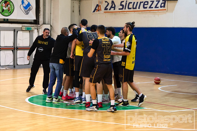 Test precampionato al Palacardelli: Bottegone supera Shoemakers