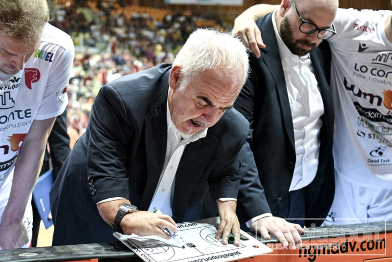 Pistoia sconfitta di misura a Livorno. Coach Ciani: «Partita all’altezza, peccato per gli errori»