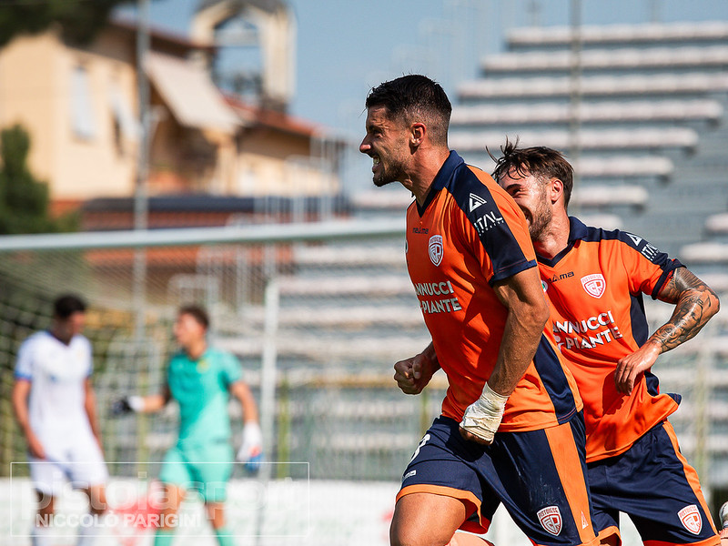 Pistoiese straripante, Arconatese surclassata per 5-0. Russo, che rientro!