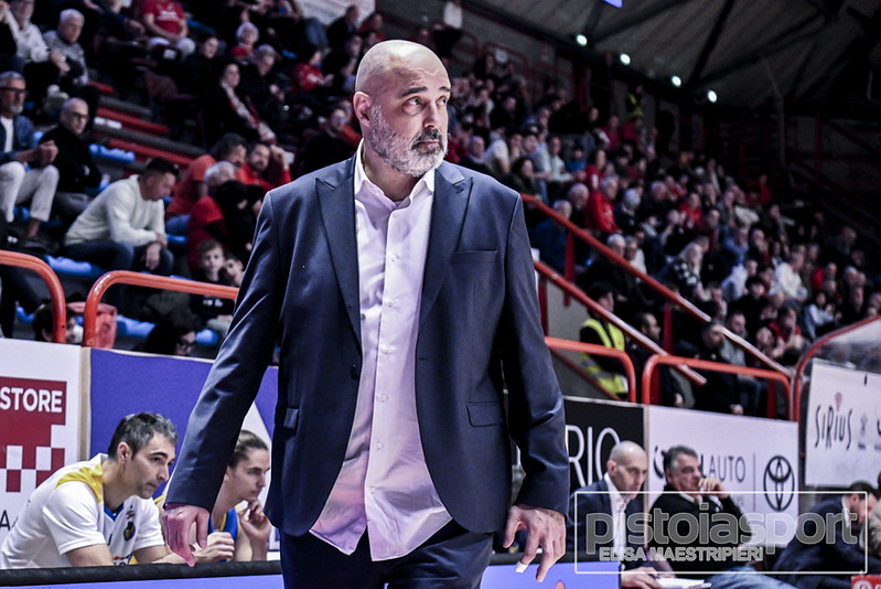 Arriva la Torino dell’ex coach Paolo Moretti: «Tornare a Pistoia è sempre un’emozione enorme»