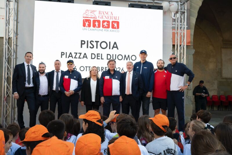 Grande successo in Piazza del Duomo per “Un campione per amico”
