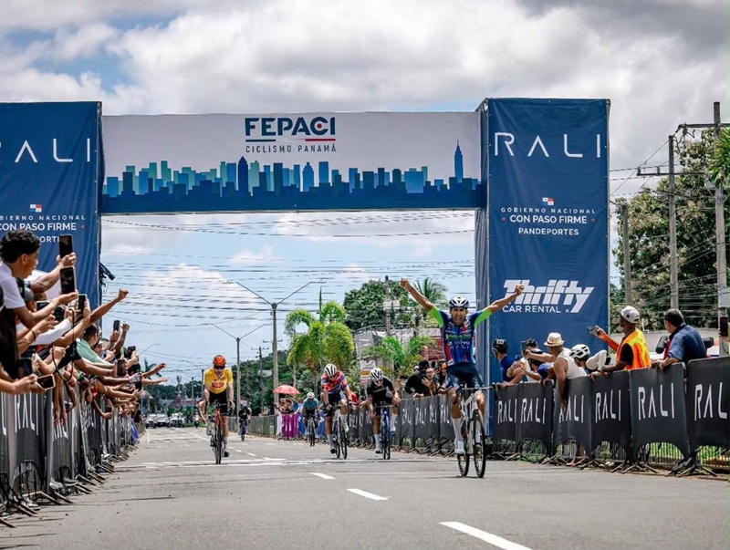 González trionfa alla Clásica Provincia de Chiriquí: festa per il Team Solution Tech–NIPPO–Rali