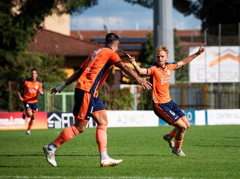 Pistoiese, basta Motti per piegare la Correggese: settima vittoria consecutiva